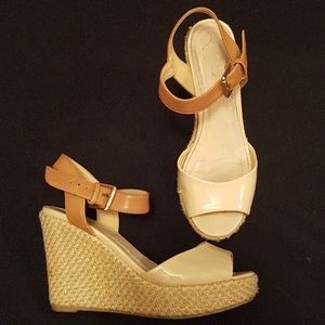 Summer wedges